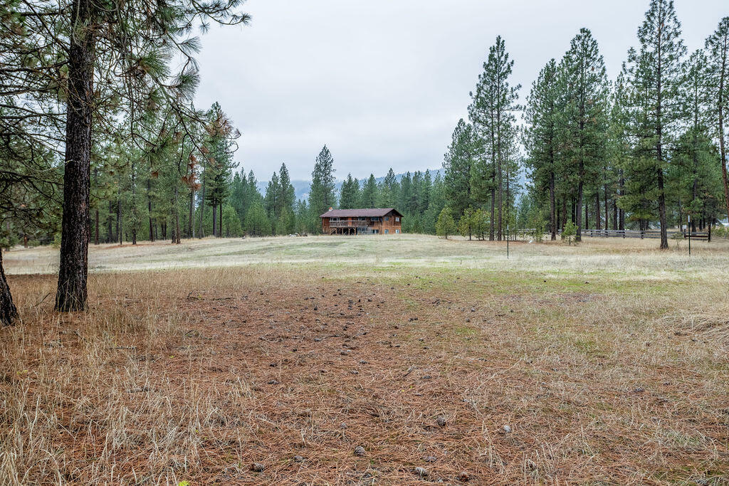 Property Photo: 1170 Hodgson Rd N WA 99126