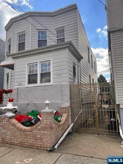 Property Photo:  113 Centre Avenue  NJ 07094 