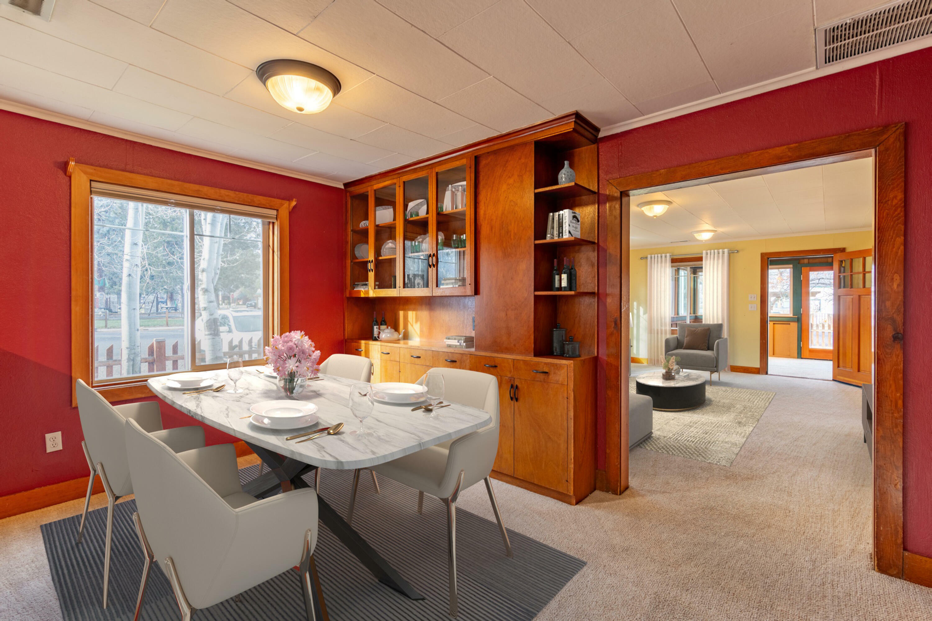 Property Photo: 205 E Washington Avenue OR 97759