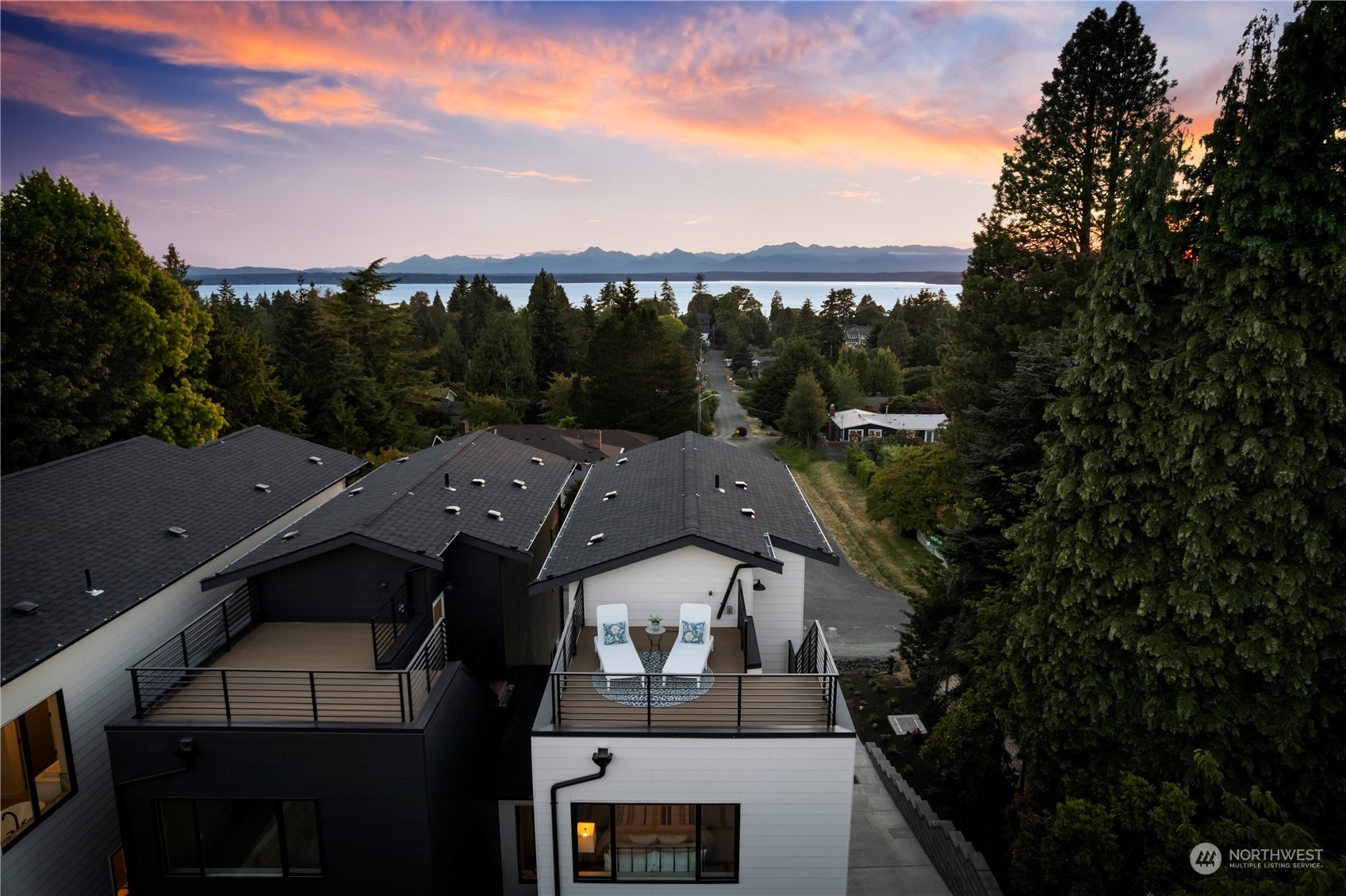 Property Photo: 12058 8th Avenue NW B WA 98177