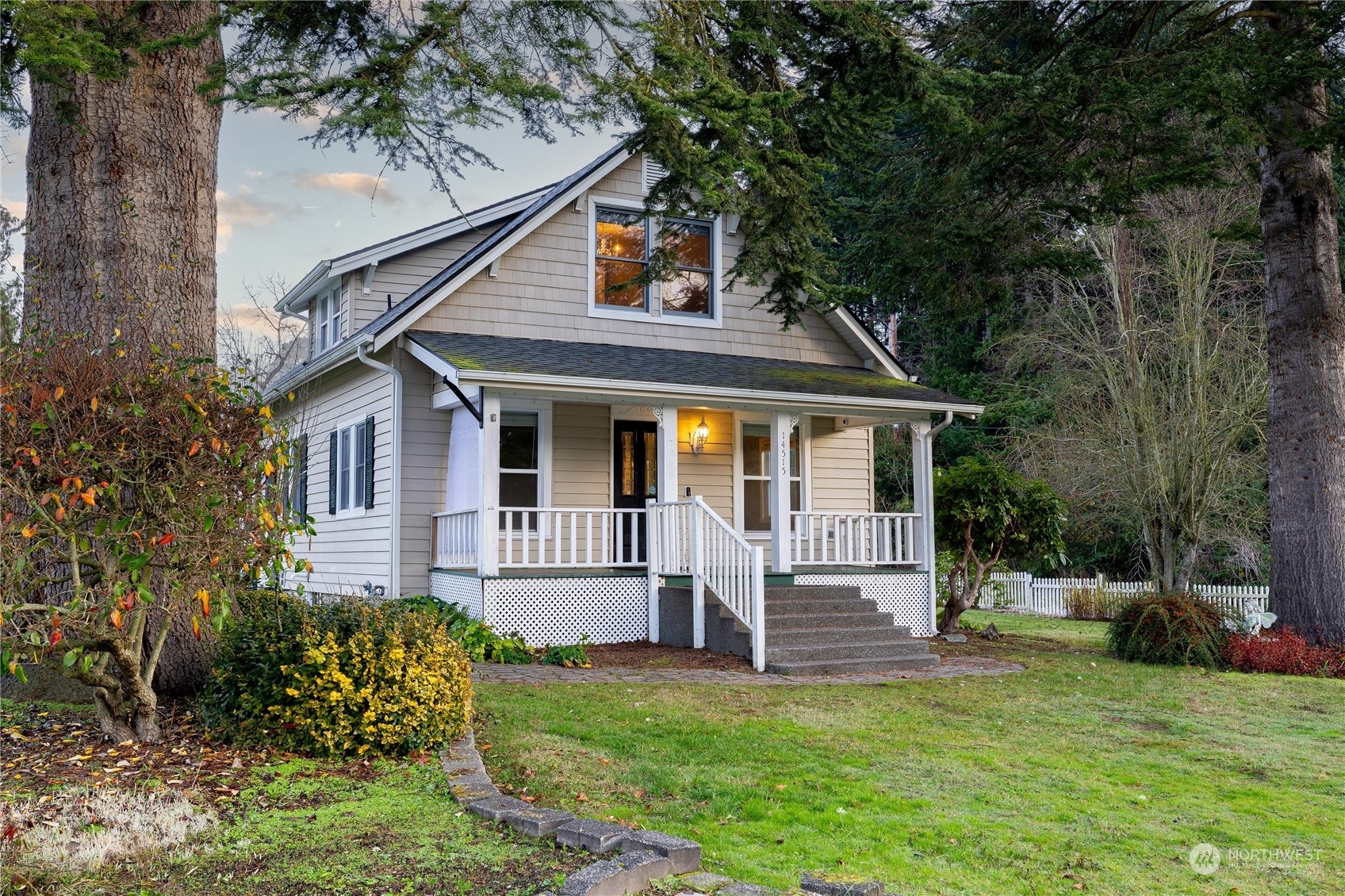 Property Photo:  14515  80th Street E  WA 98372 