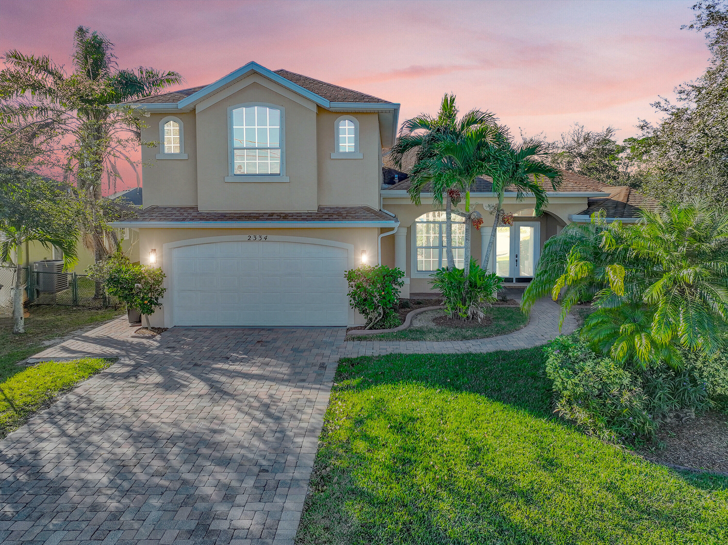 Property Photo: 2334 SW Webster Lane FL 34953