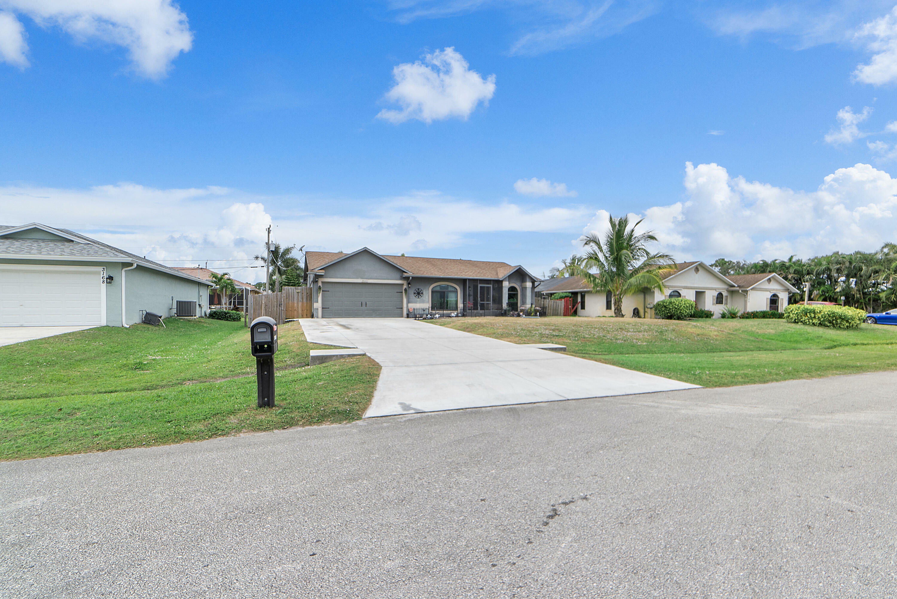 Property Photo:  3162 SW Nutley Street  FL 34953 