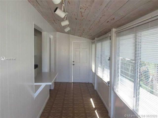 Property Photo:  236 Lakeland Drive  FL 33405 