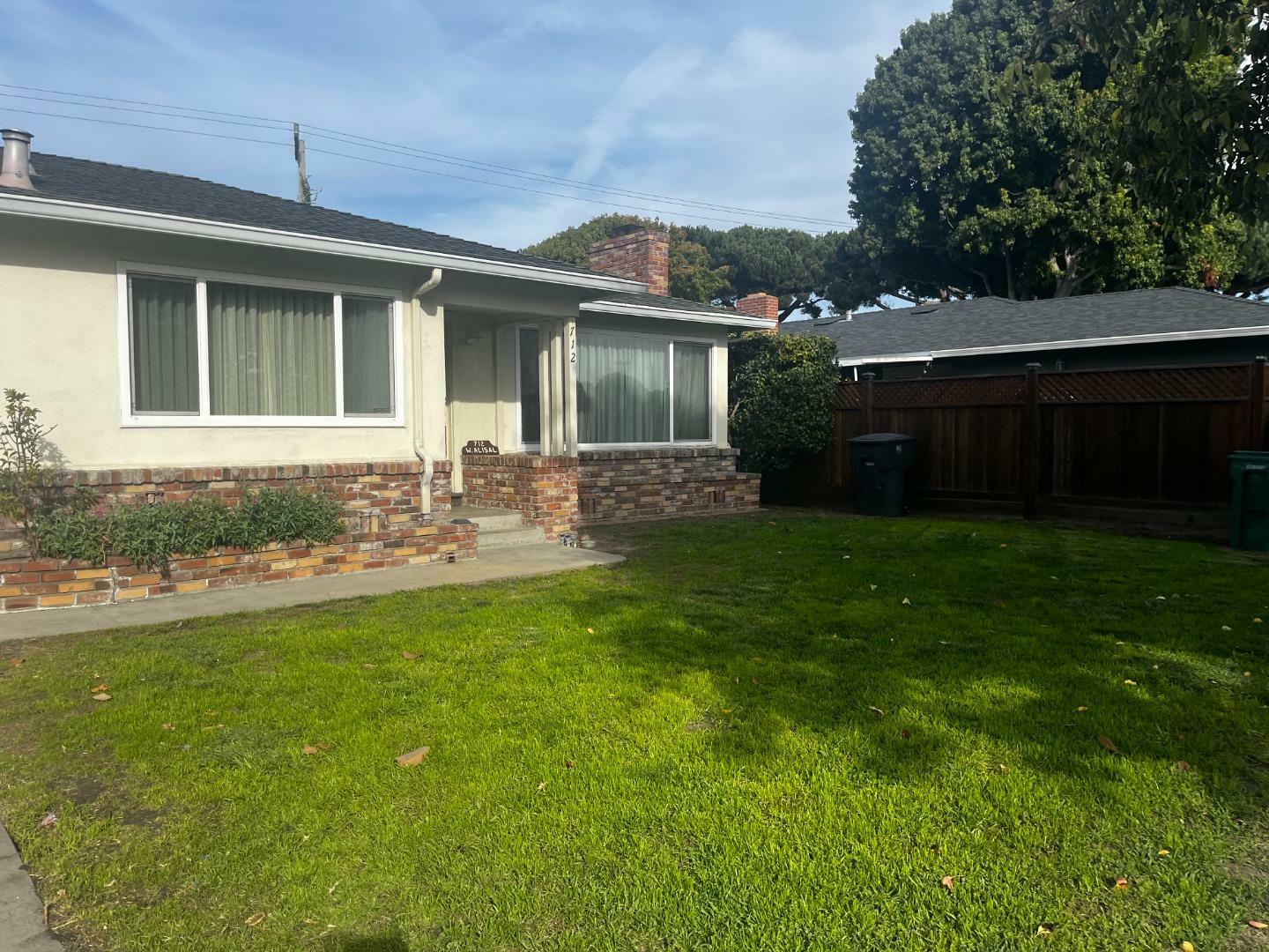 Property Photo:  712 West Alisal Street  CA 93901 