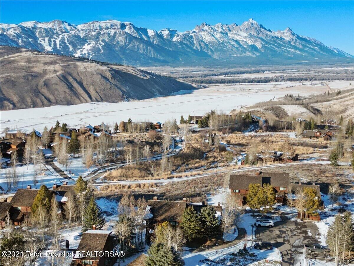 Property Photo: 1668 N East Butte Road 3146-47 WY 83001