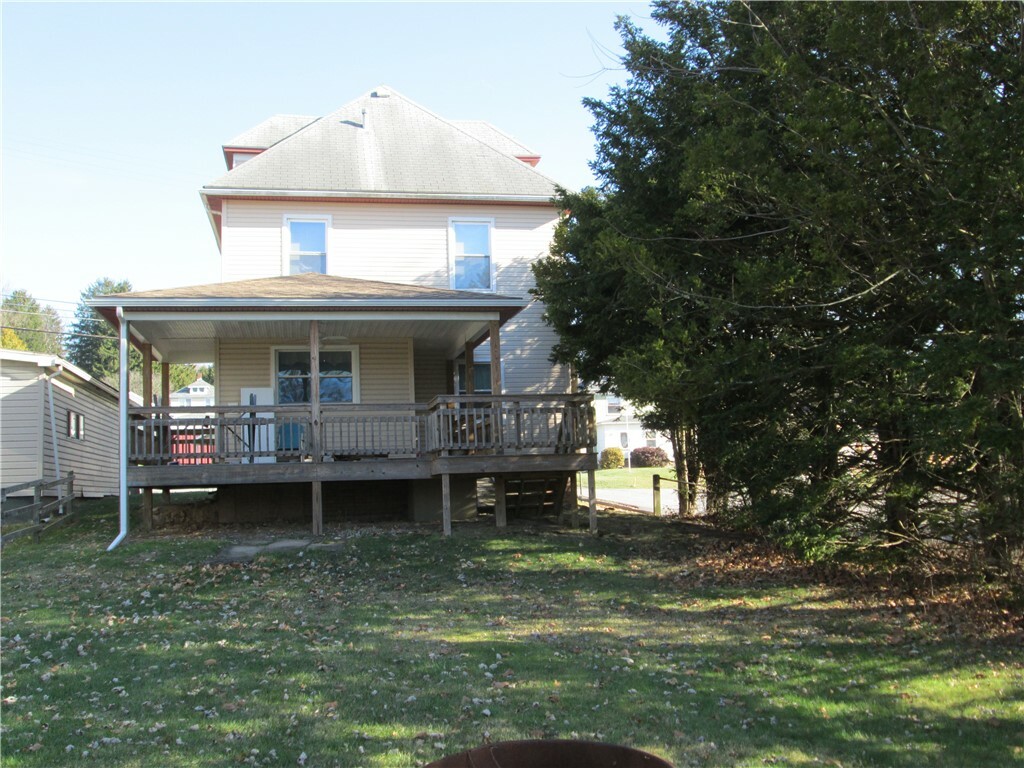 Property Photo:  4510 Rochester Rd  PA 15066 