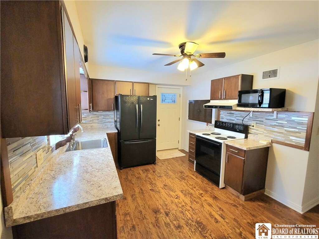 Property Photo: 104 Superior Street NY 14701