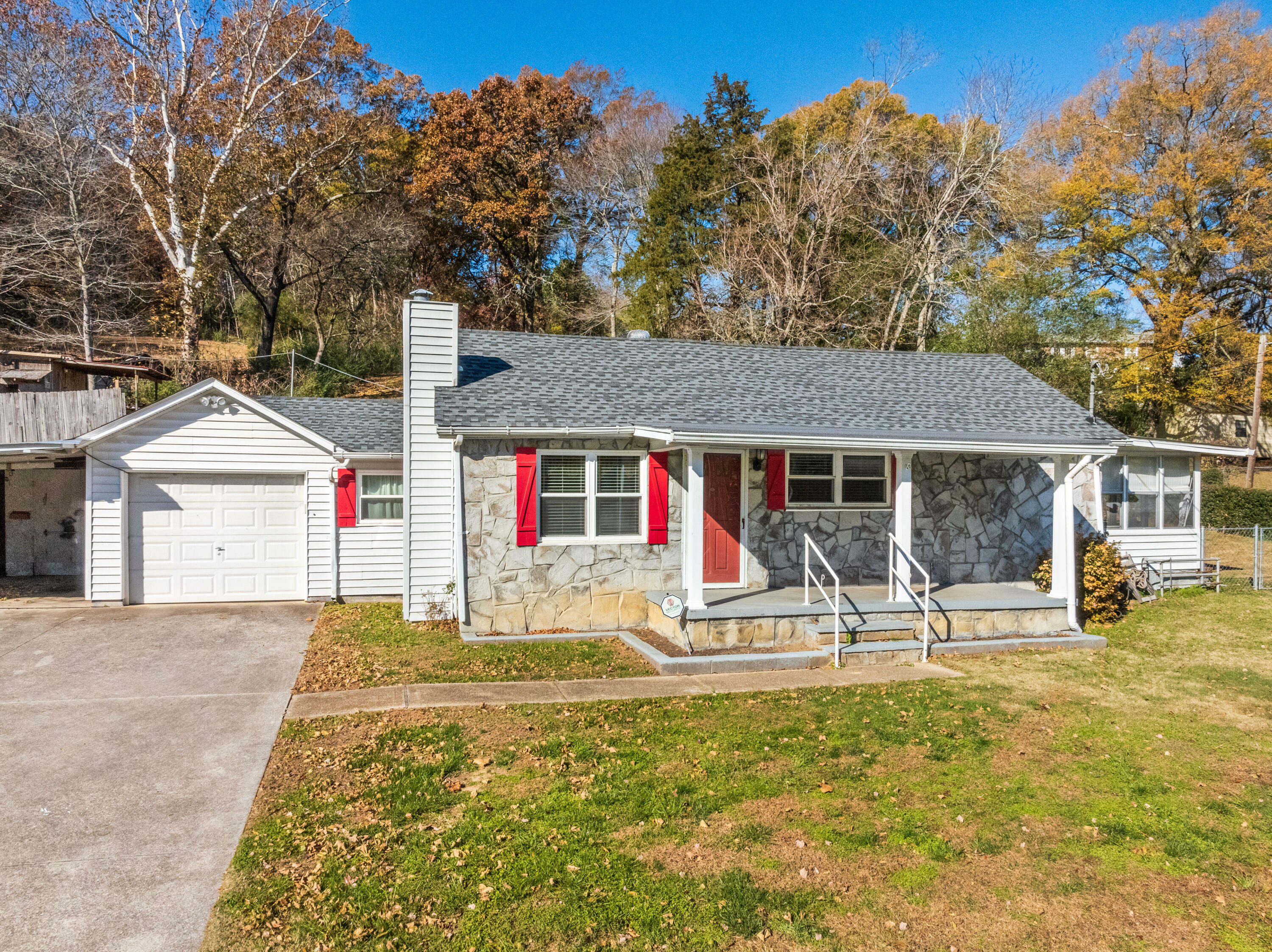 Property Photo:  8819 N Hickory Valley Road  TN 37416 