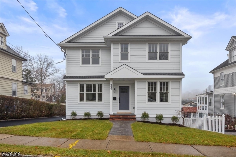 Property Photo: 24 Russell Pl NJ 07901