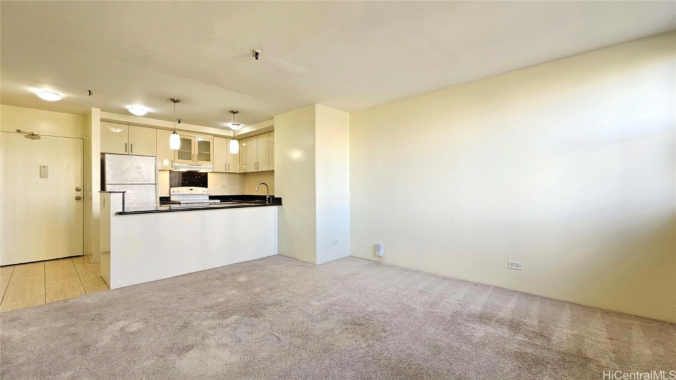 Property Photo:  2499 Kapiolani Boulevard 401  HI 96826 