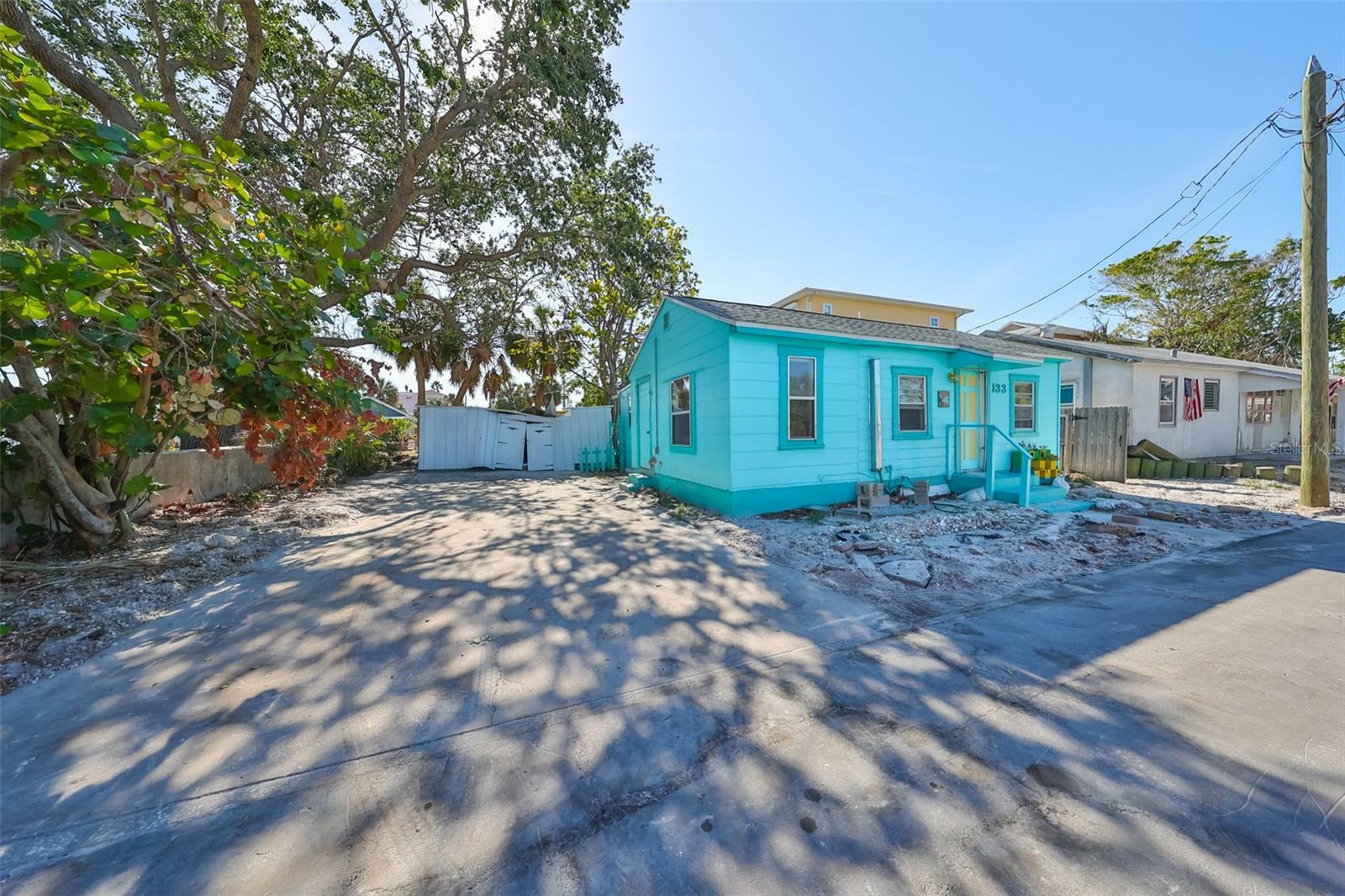 Property Photo: 133 92nd Avenue FL 33706