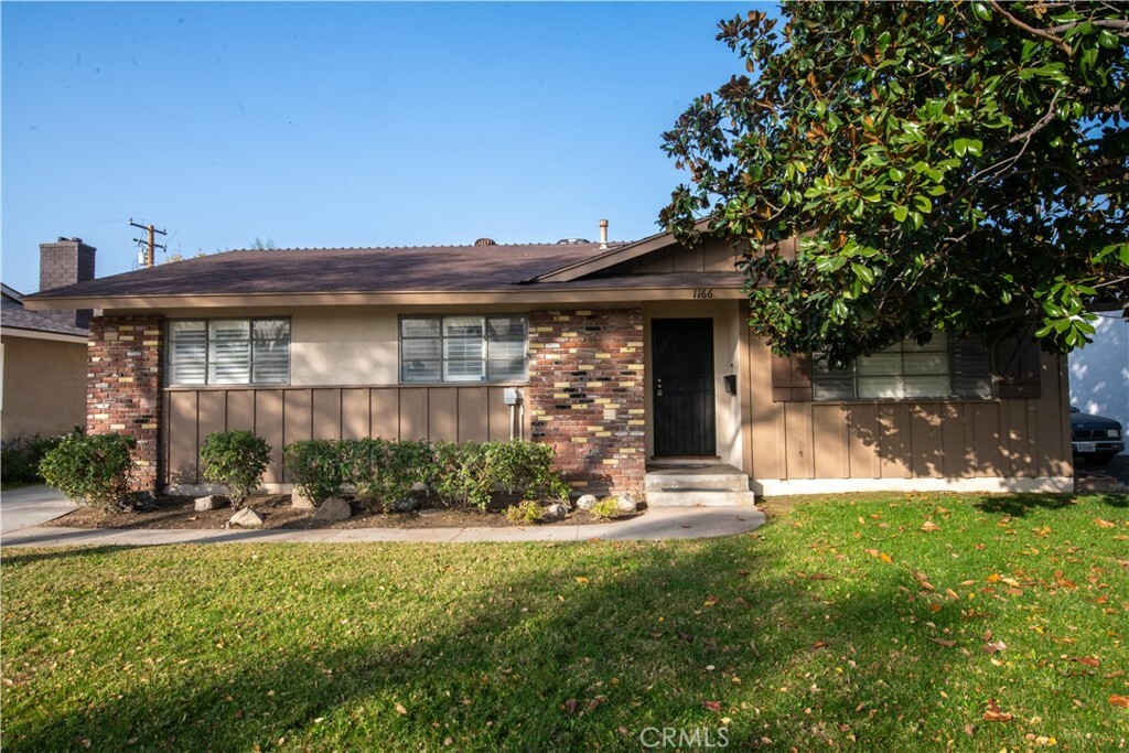 Property Photo:  1166 E Alexander Avenue  CA 92404 