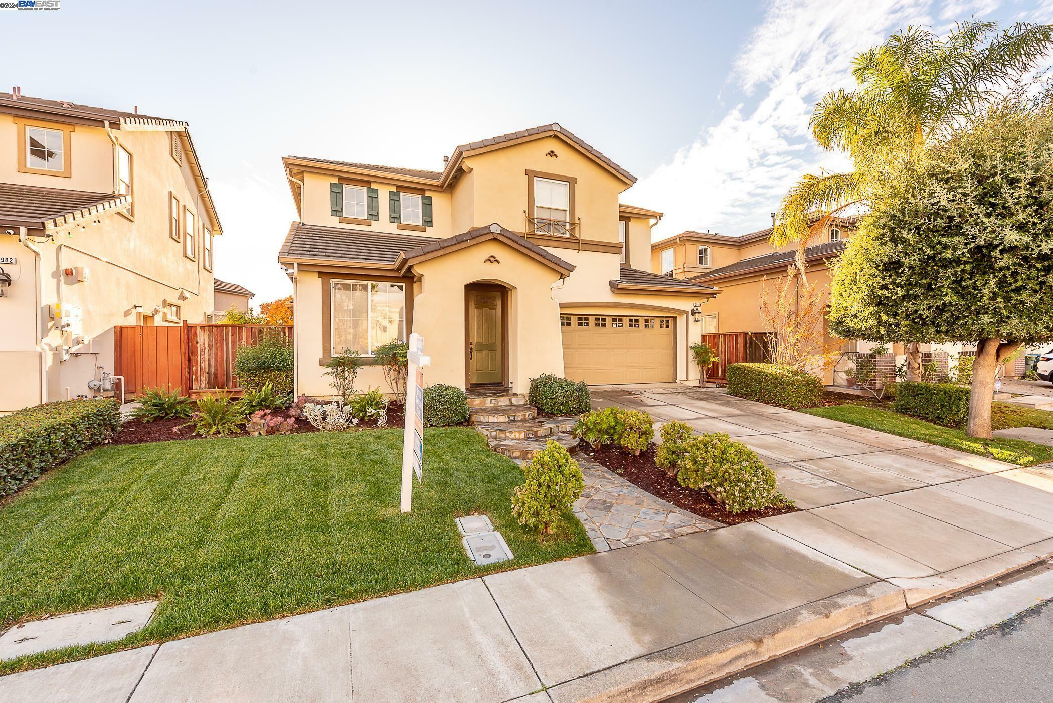 Property Photo:  35978 Green St  CA 94587 