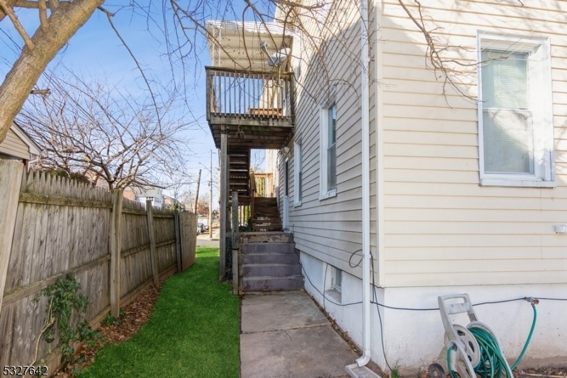 Property Photo:  204 Livingston St  NJ 07090 