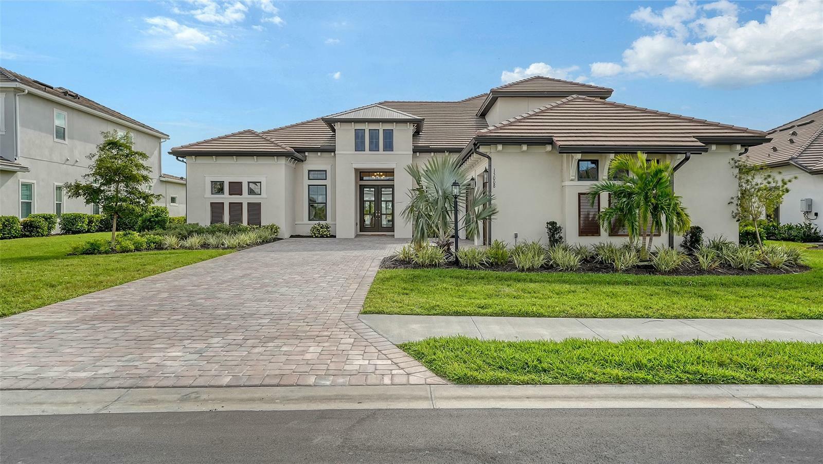 Property Photo:  15008 Derna Terrace  FL 34211 