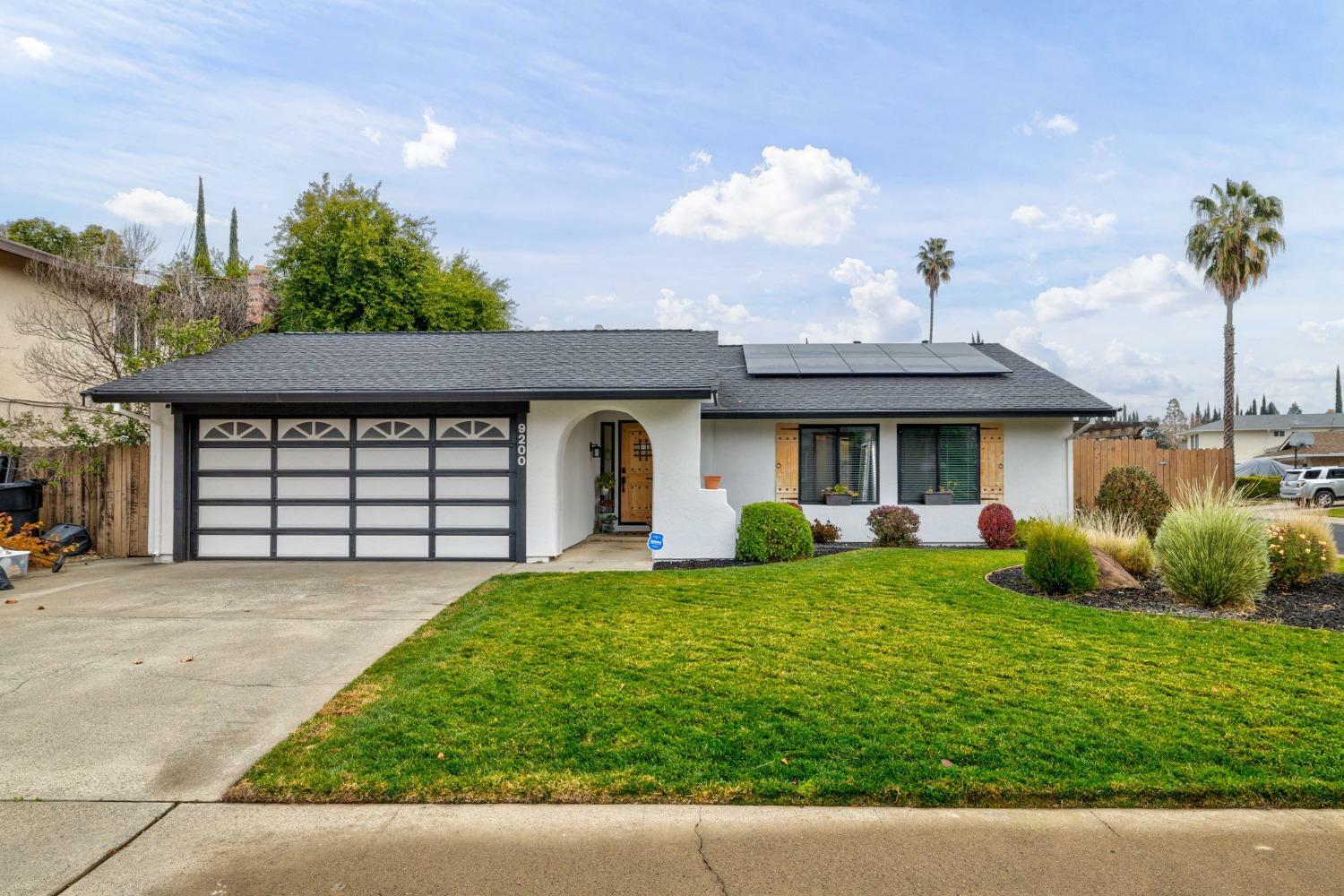 Property Photo:  9200 Premier Way  CA 95826 