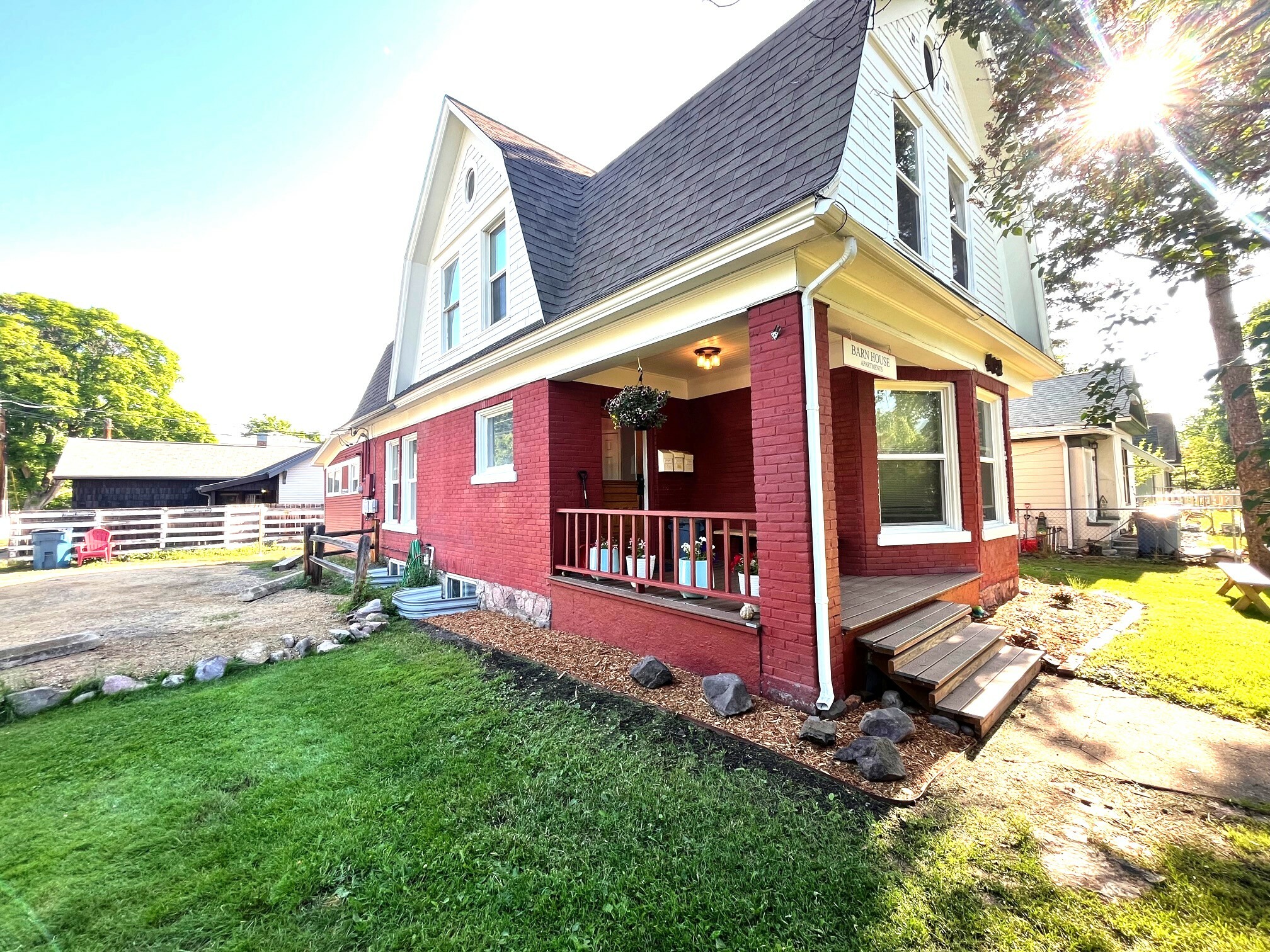 Property Photo:  402 S 6th Street E  MT 59801 