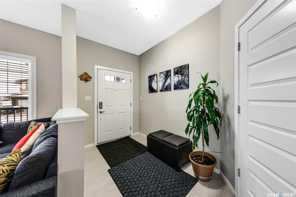 Property Photo:  451 Secord Way  SK S7V 0M3 