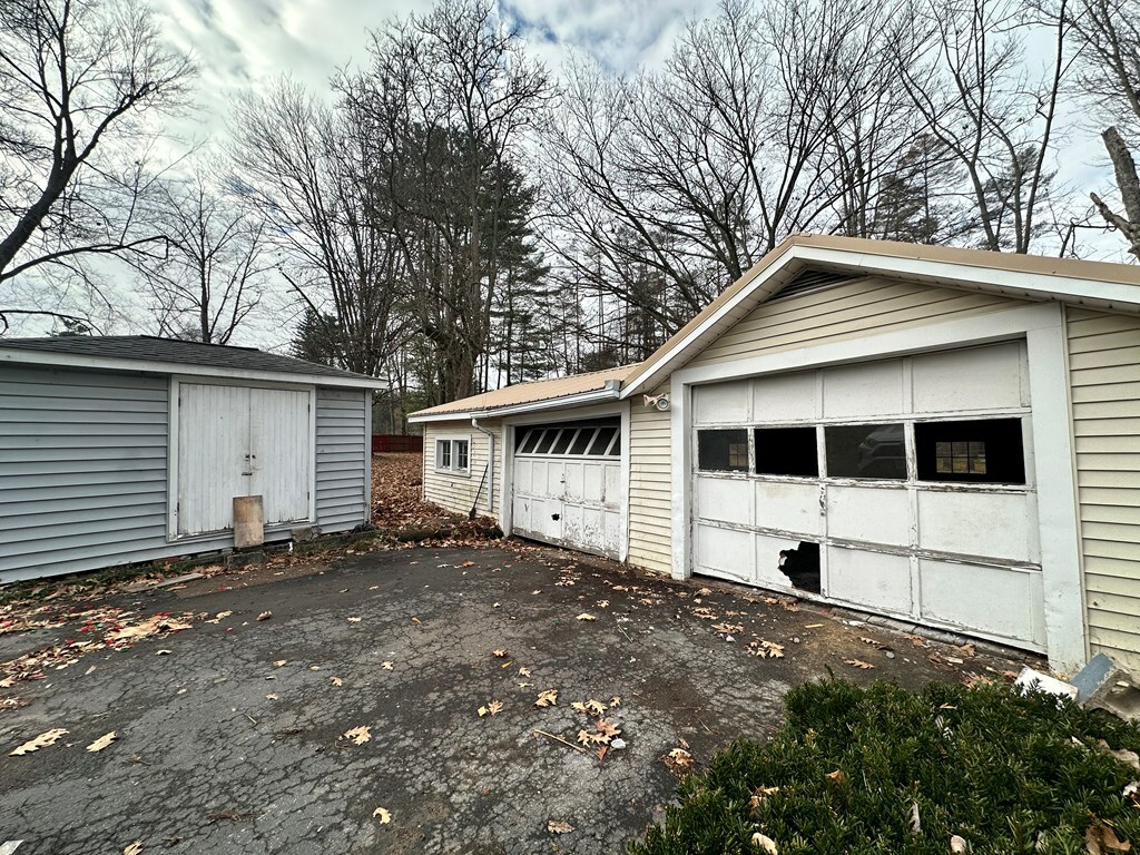 Property Photo:  99 Golden Glow Dr  NY 14905 