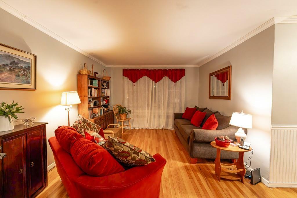 Property Photo:  125 Bronx River Road 5B  NY 10704 