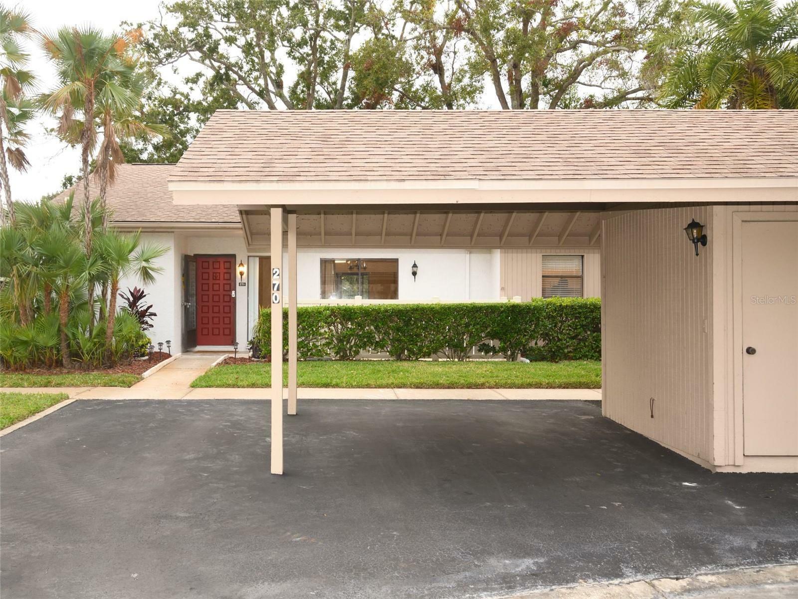 Property Photo:  270 Michaels Circle  FL 34677 