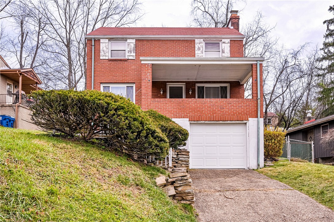 Property Photo:  224 Churchill Rd  PA 15145 