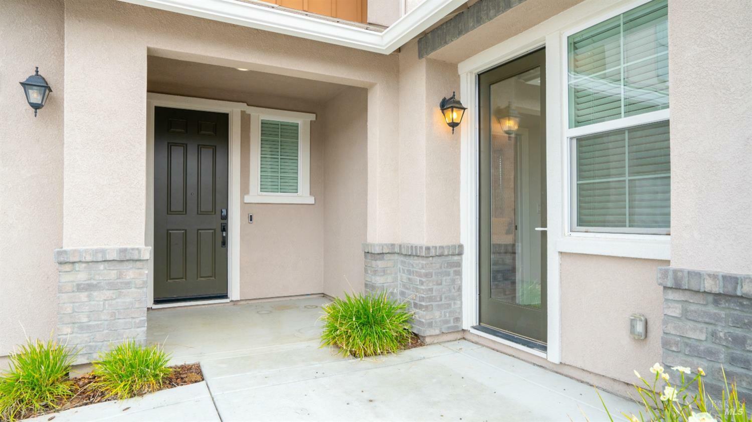 Property Photo:  766 Hydrangea Drive  CA 95687 