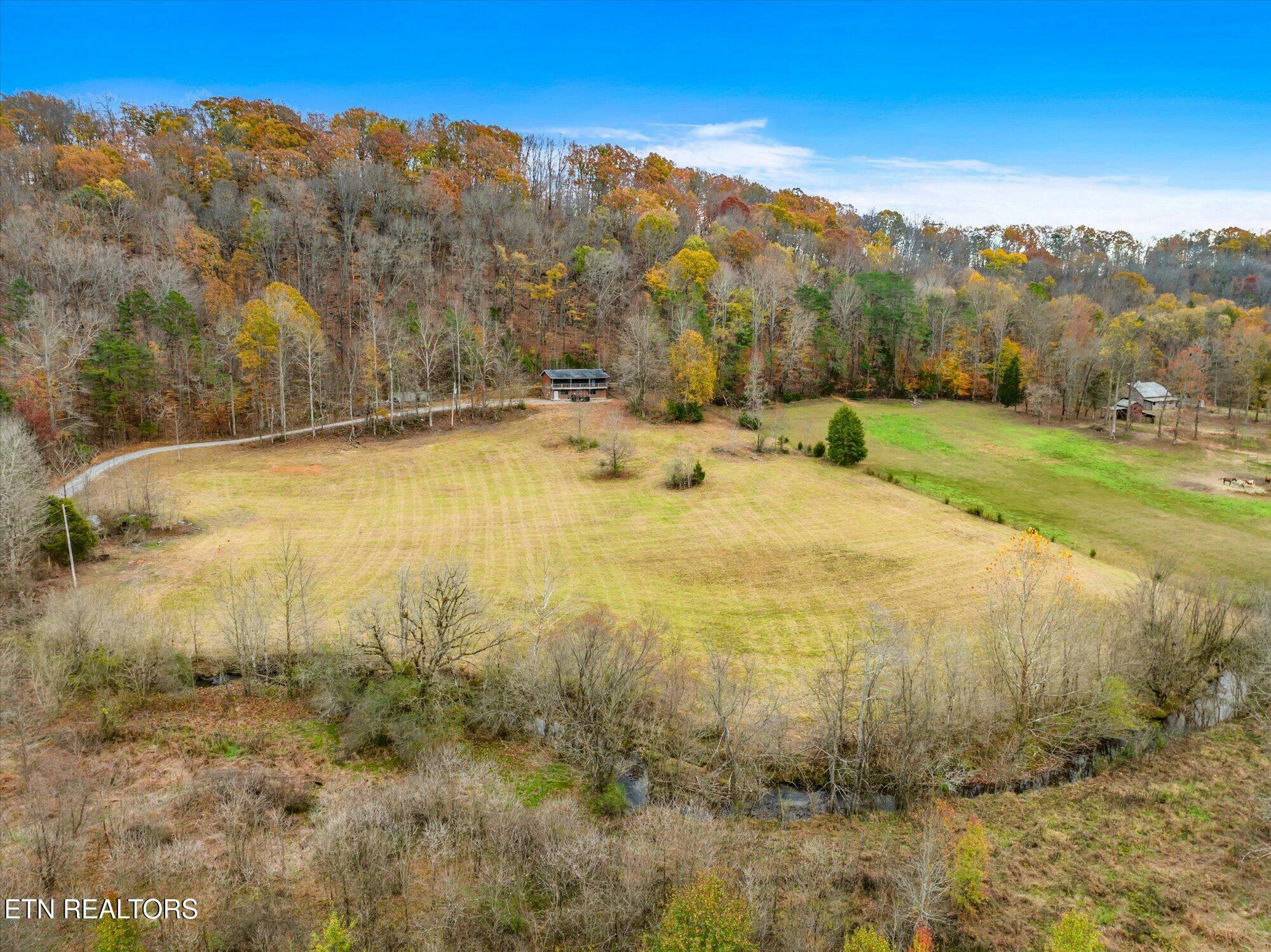 Property Photo:  141 County Road 112  TN 37303 