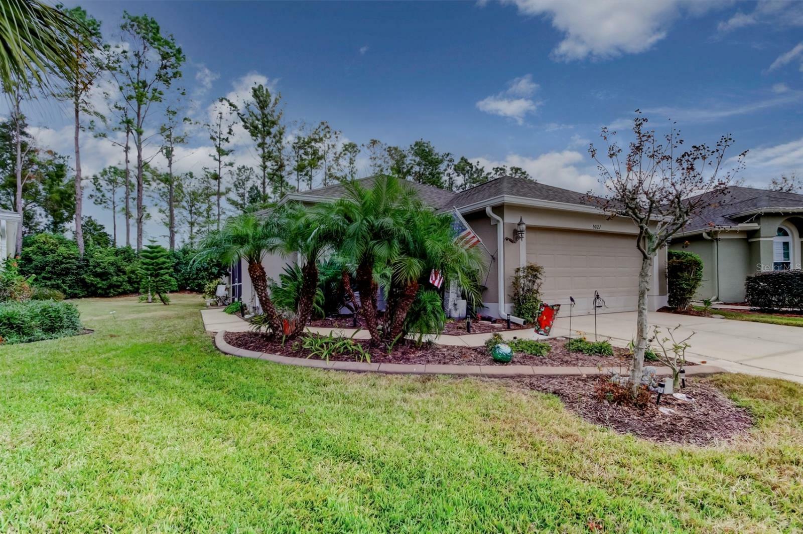 Property Photo:  5021 Gato Del Sol Circle  FL 33544 