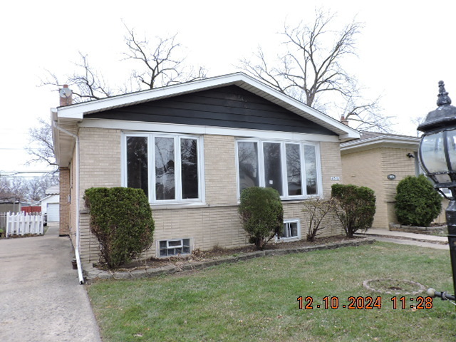 4546 Howard Street  Skokie IL 60076 photo