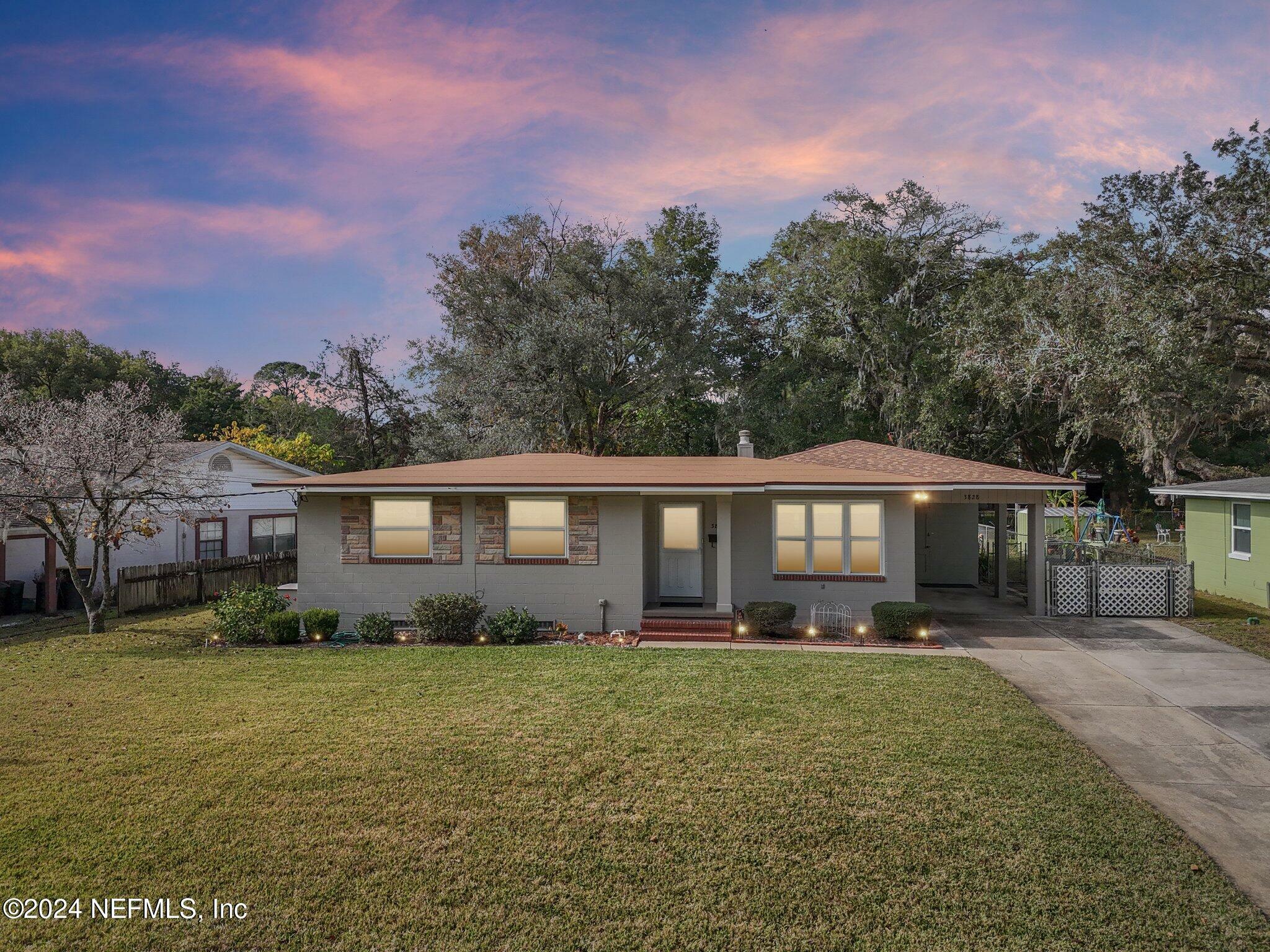 Property Photo:  3828 Cambay Place  FL 32210 