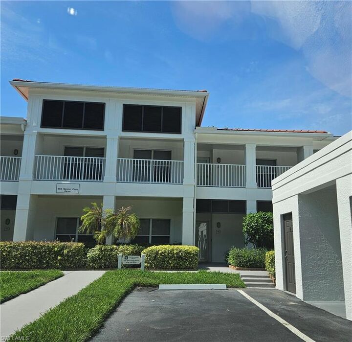 Property Photo:  965 Tarpon Cove Dr 103  FL 34110 