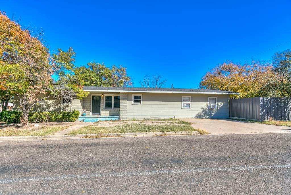 Property Photo:  2645 Raney St  TX 76901 