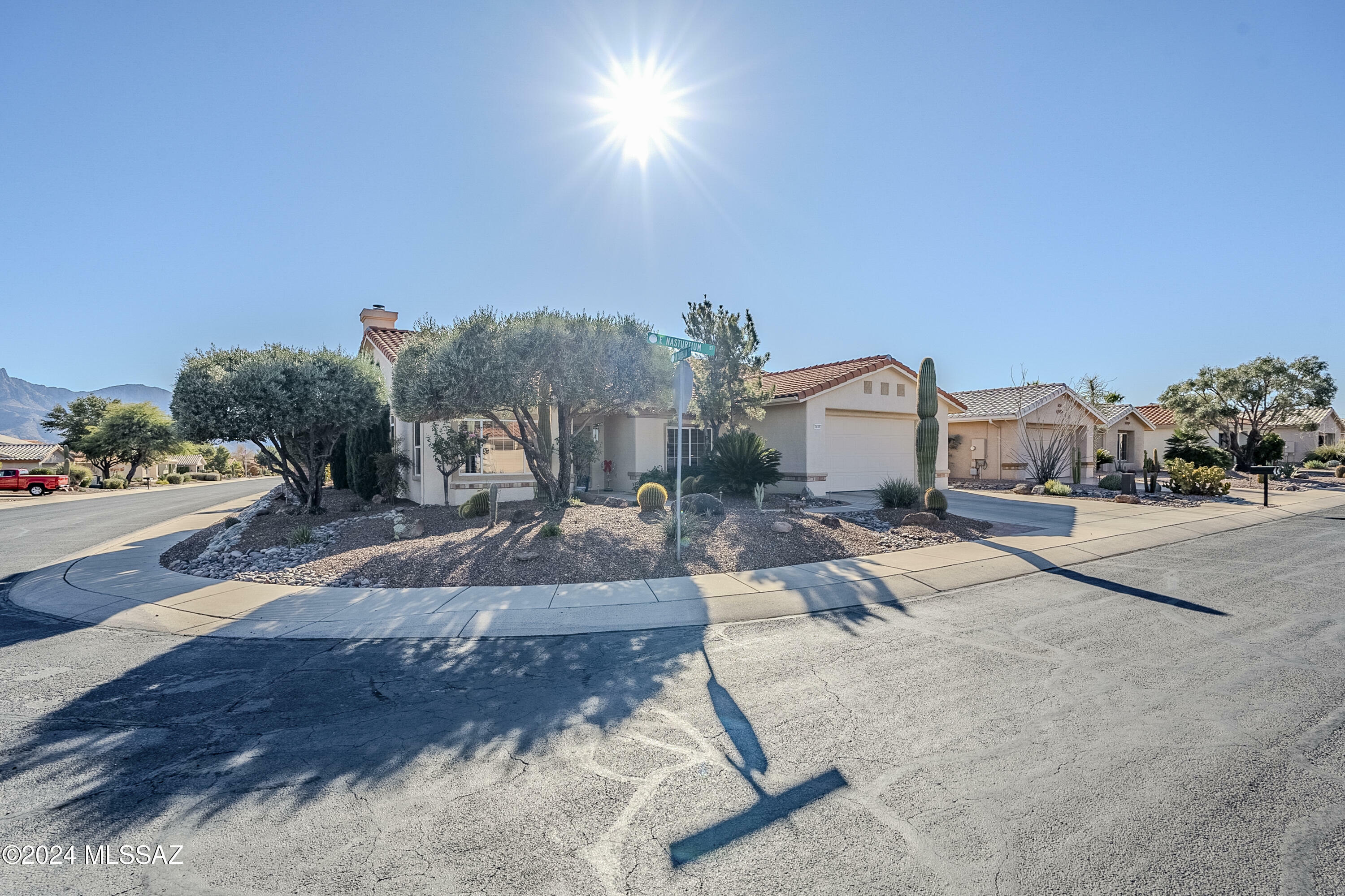 Property Photo:  2442 E Nasturtium Street  AZ 85755 