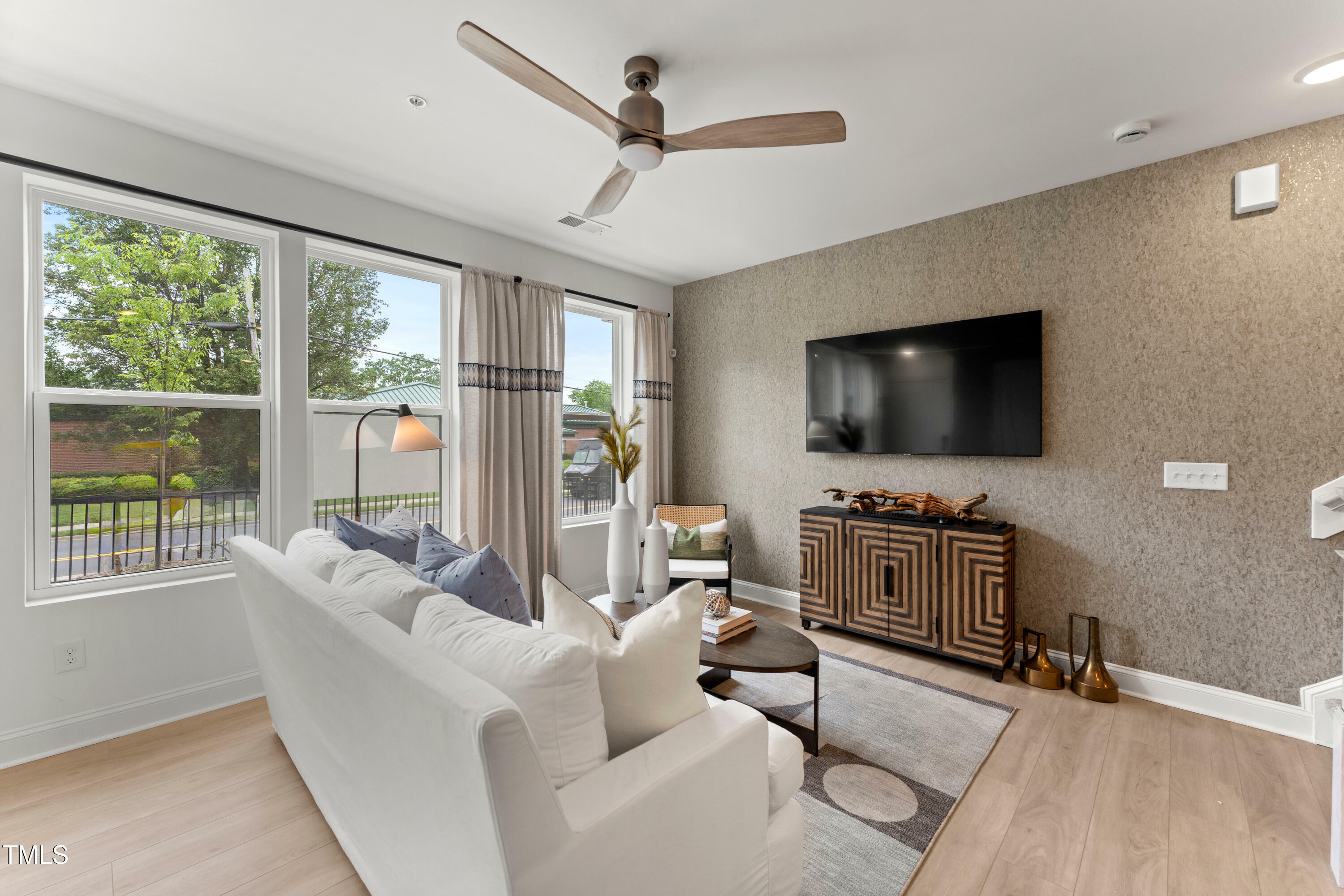 Property Photo: 604 Market Grove Drive 100 NC 27587