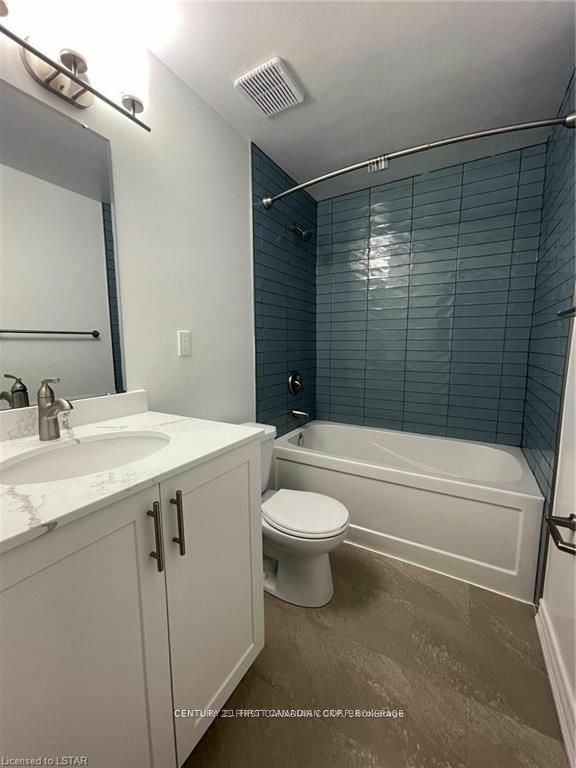 Property Photo:  294 Saulsbury St 112  ON N7G 2B2 