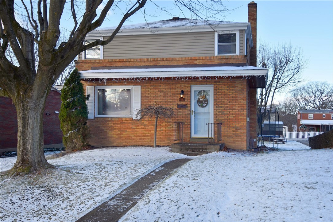 Property Photo:  117 Second Ave  PA 15229 