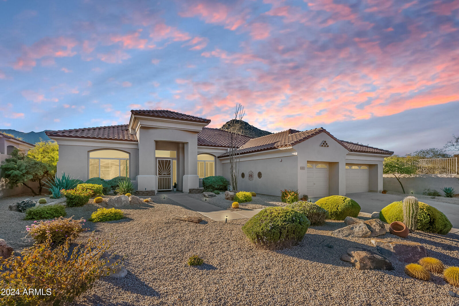 Property Photo: 11917 E Mariposa Grande Drive AZ 85255