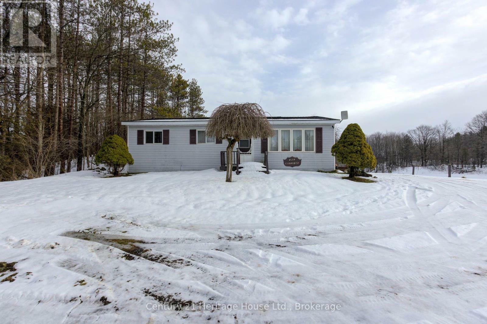 Property Photo: 633455 Artemesia-Glenelg T Line ON N0C 1K0