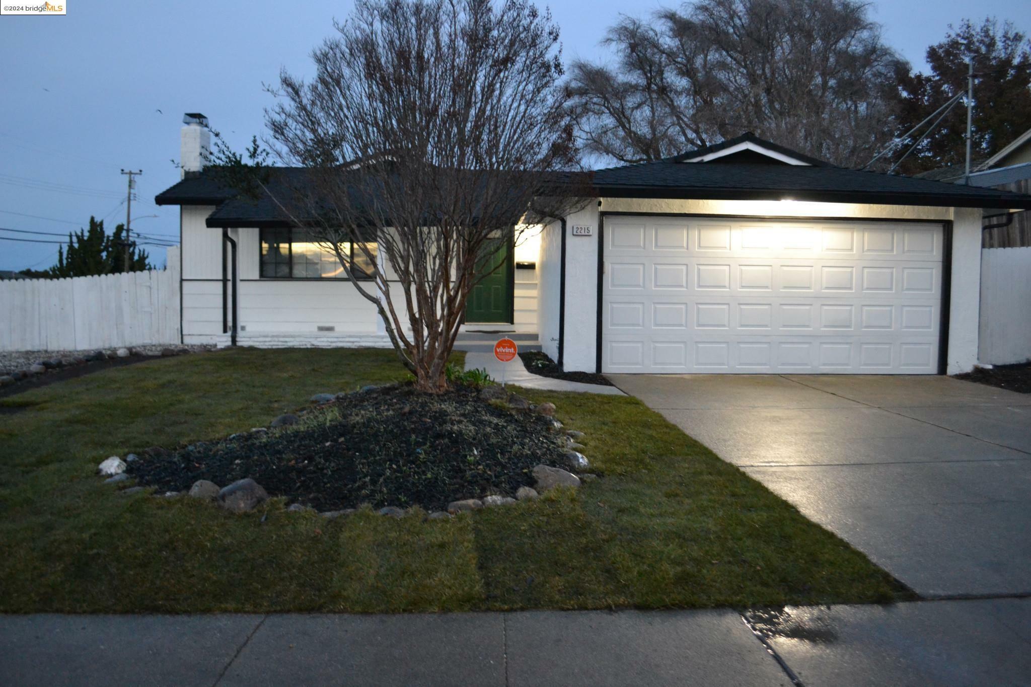 Property Photo:  2215 Birch Ct  CA 94806 