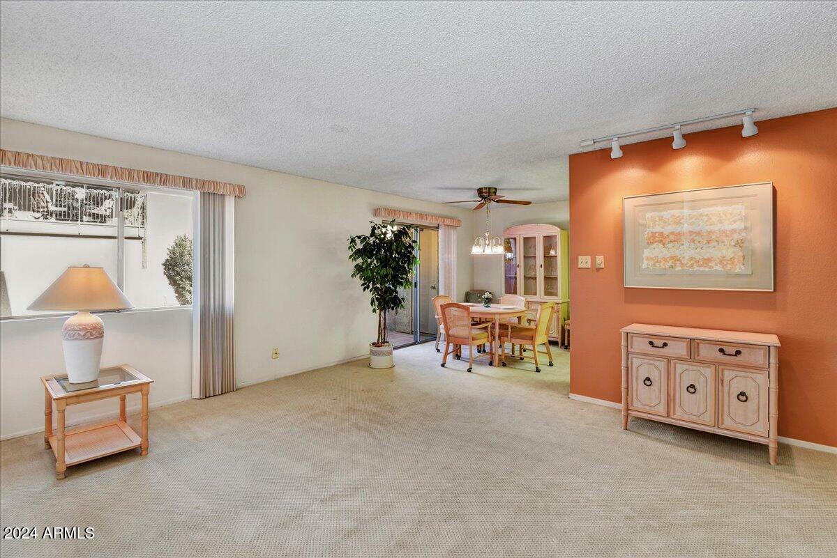 Property Photo: 5525 E Thomas Road N1 AZ 85018