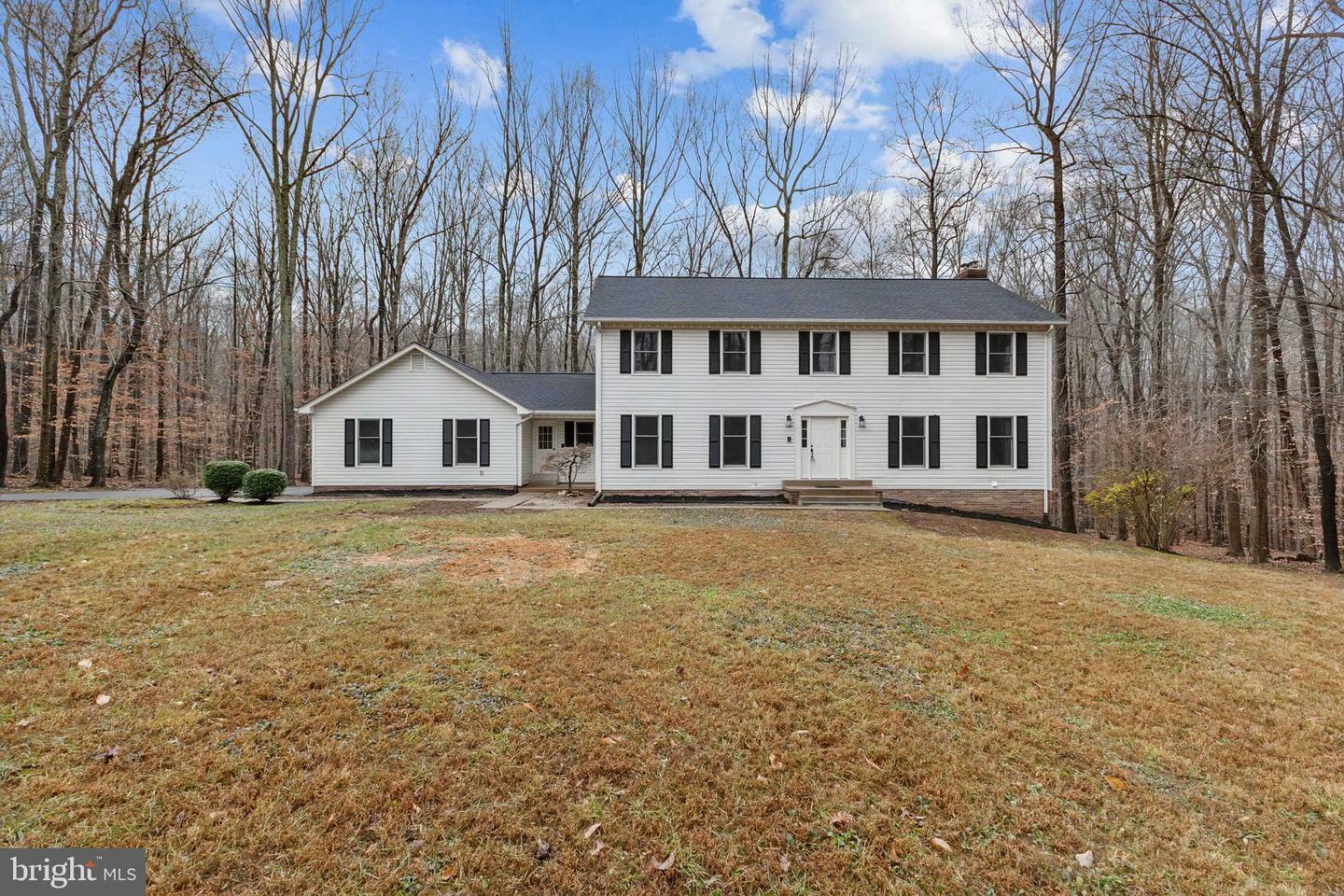 Property Photo:  12780 Lost Creek Court  VA 20112 