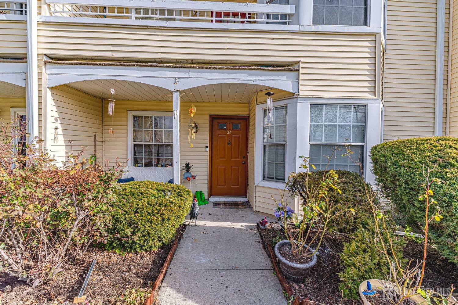 Property Photo:  32 Uber Court  NJ 08520 