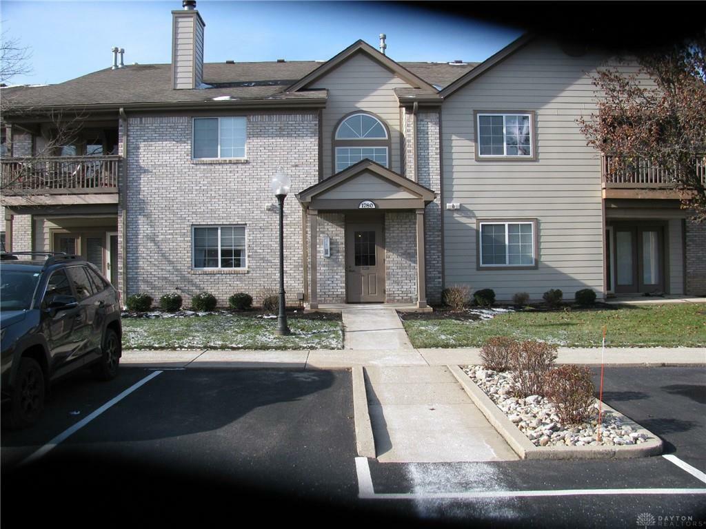 1780 Piper Lane 102  Dayton OH 45440 photo