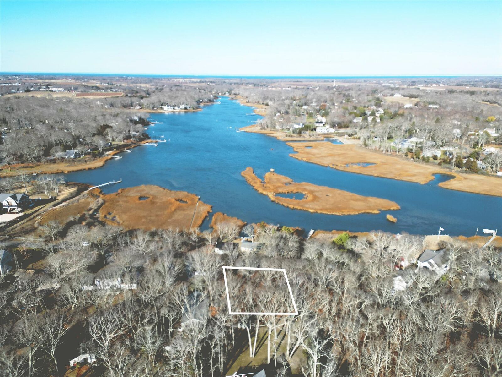 Property Photo:  875 Fleetwood Road  NY 11935 