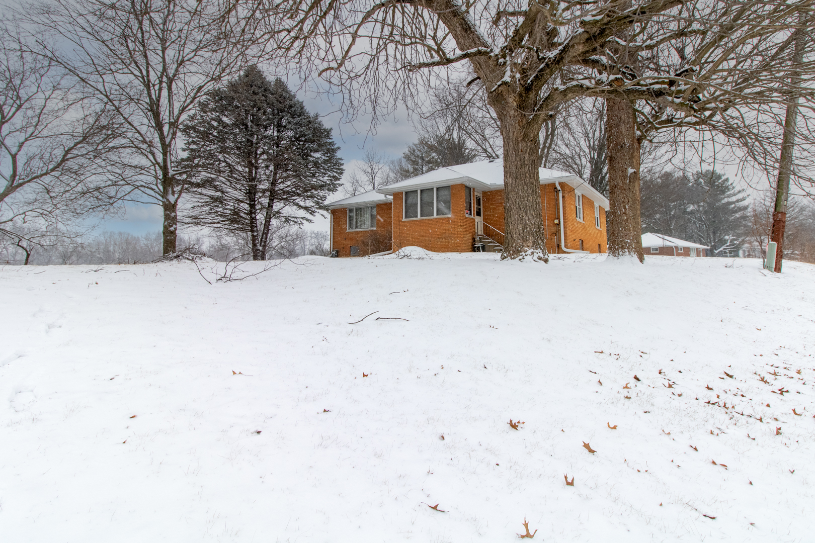 Property Photo:  16120 Old Colonial Road  IL 61705 