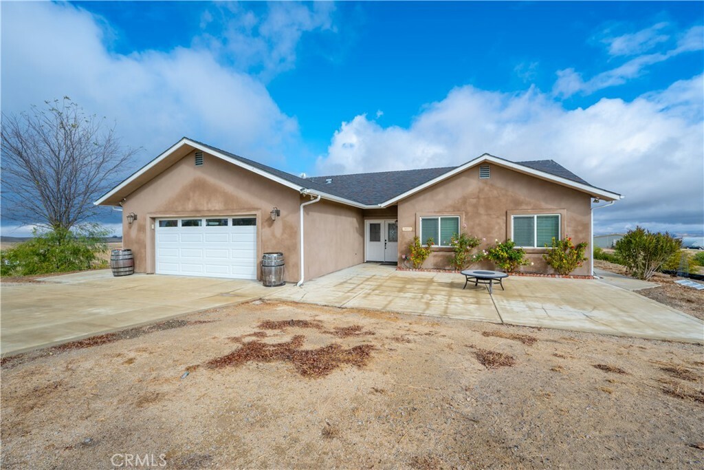 Property Photo:  3443 Sunburst Road  CA 93446 