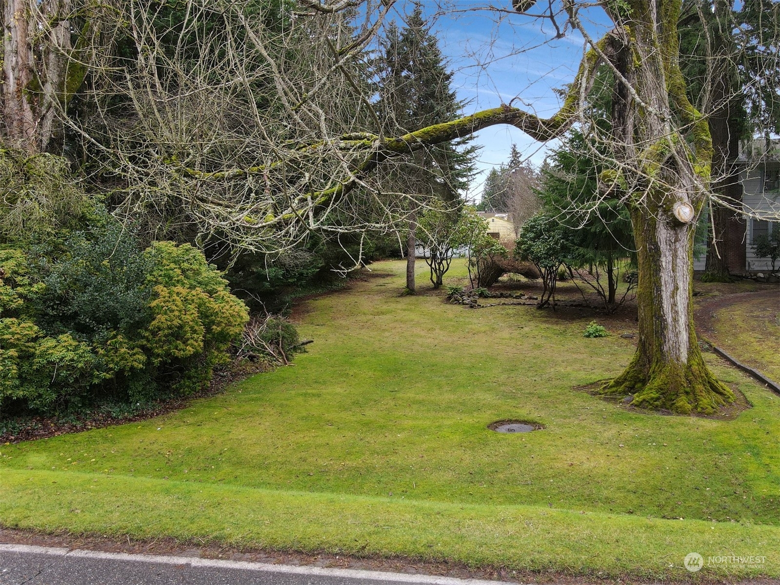 Property Photo:  2129 N 122nd Street  WA 98133 