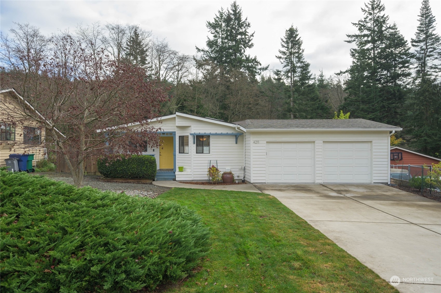 4211  Bryce Drive  Anacortes WA 98221 photo